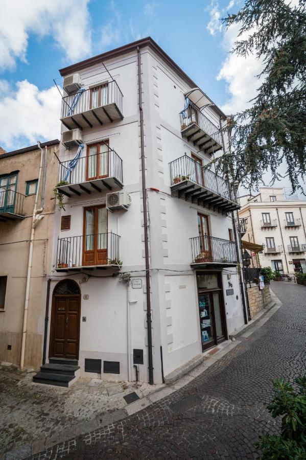 Ferienwohnung Casa Lucia Castelbuono  Exterior foto